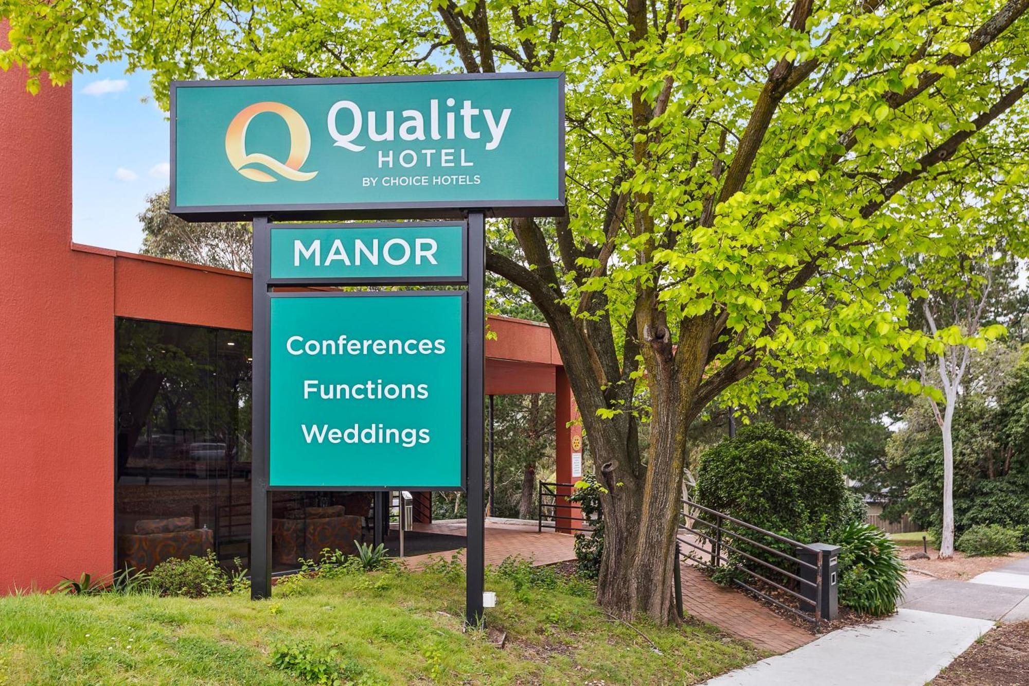 Quality Hotel Manor Mitcham Esterno foto
