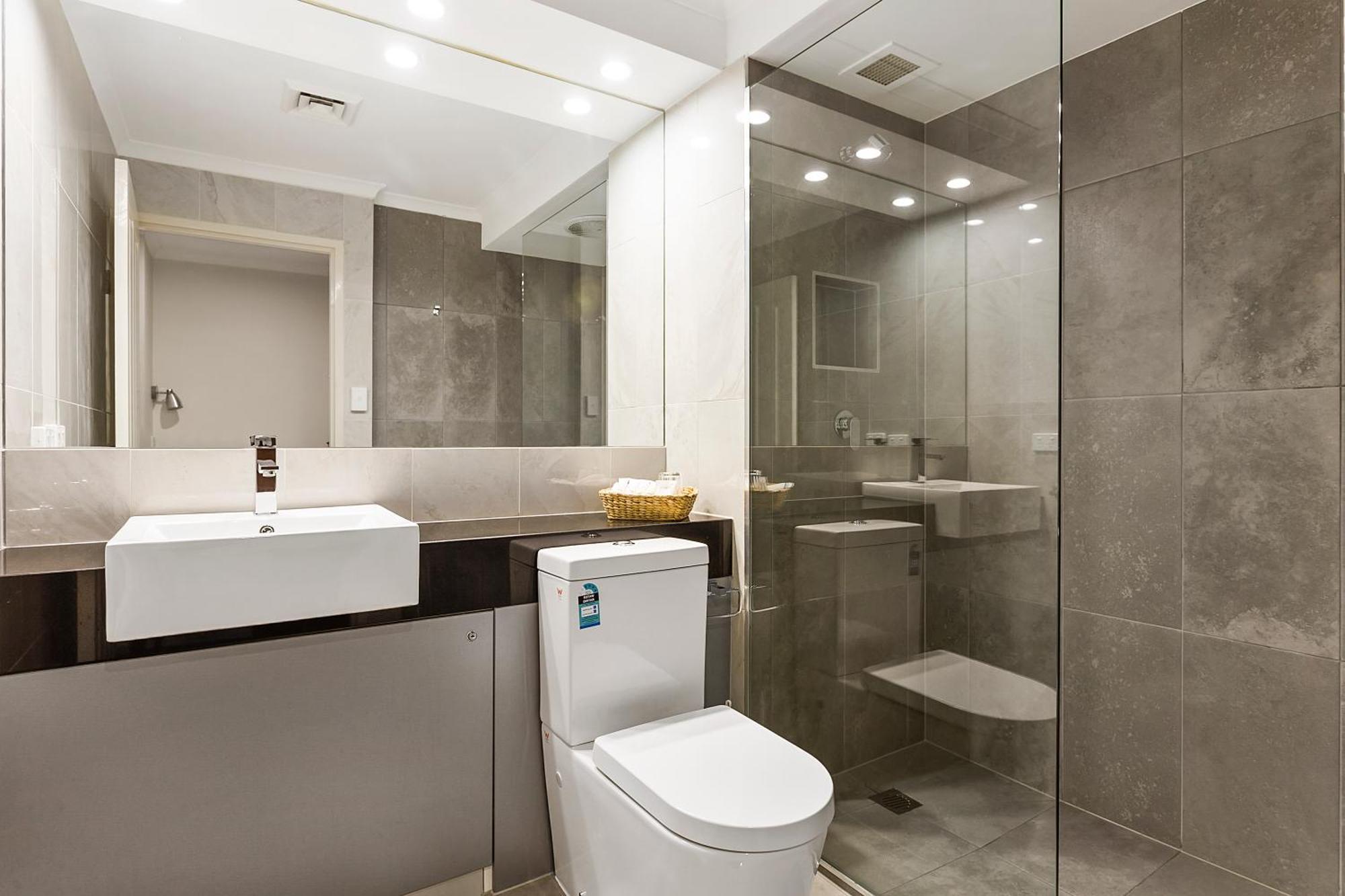 Quality Hotel Manor Mitcham Esterno foto
